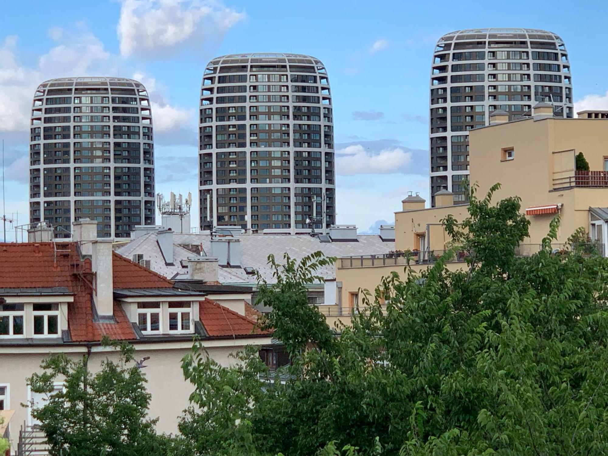 Nice Life - Luxury Apartment In The Old Town. Μπρατισλάβα Εξωτερικό φωτογραφία